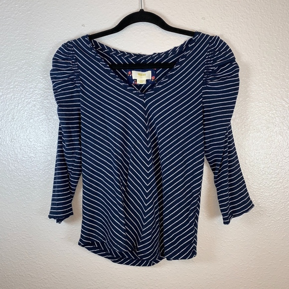 🌴Maeve Navy and White Stripe Puff Sleeve Blouse